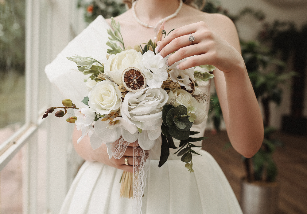 bride flowers experts